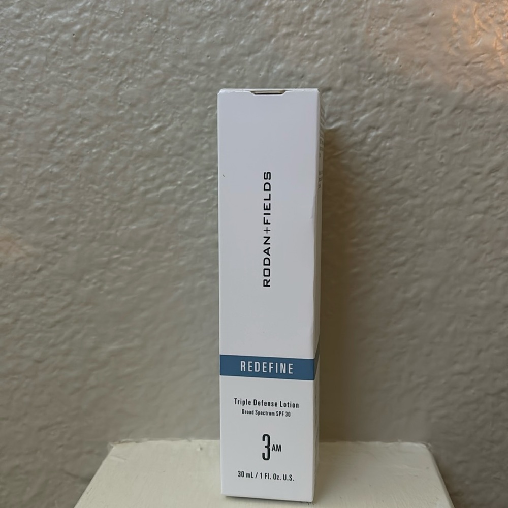 Rodan + Fields REDEFINE triple defense lotion
